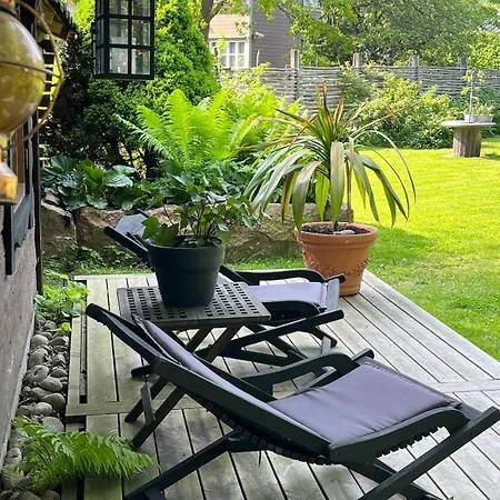 Uniq Log House, Private Garden, Artist Road *